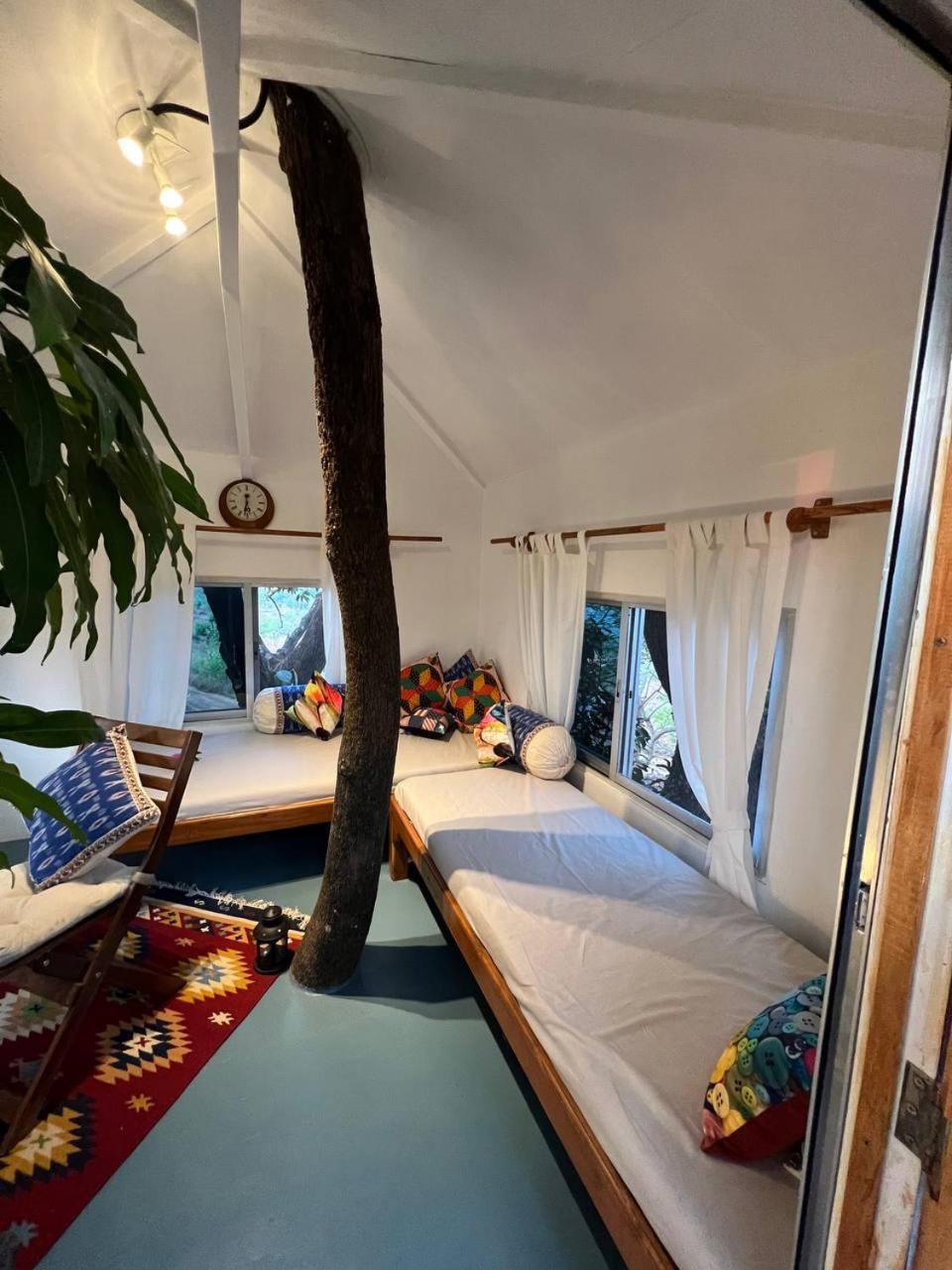Mars Jungle Adventure Stud Farm With Private Jacuzzi Narsinge Quarto foto
