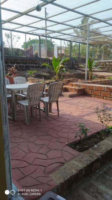 Mars Jungle Adventure Stud Farm With Private Jacuzzi Narsinge Exterior foto